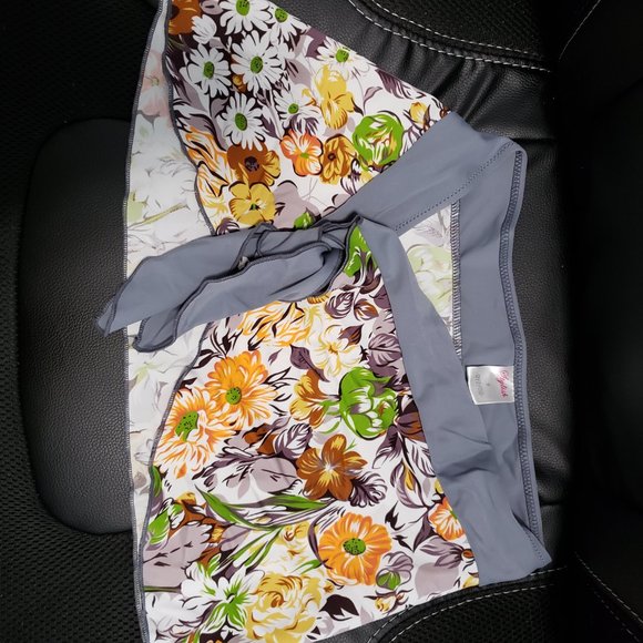 2 swimsuit cover-ups for only $20.00!!!! - Picture 5 of 6